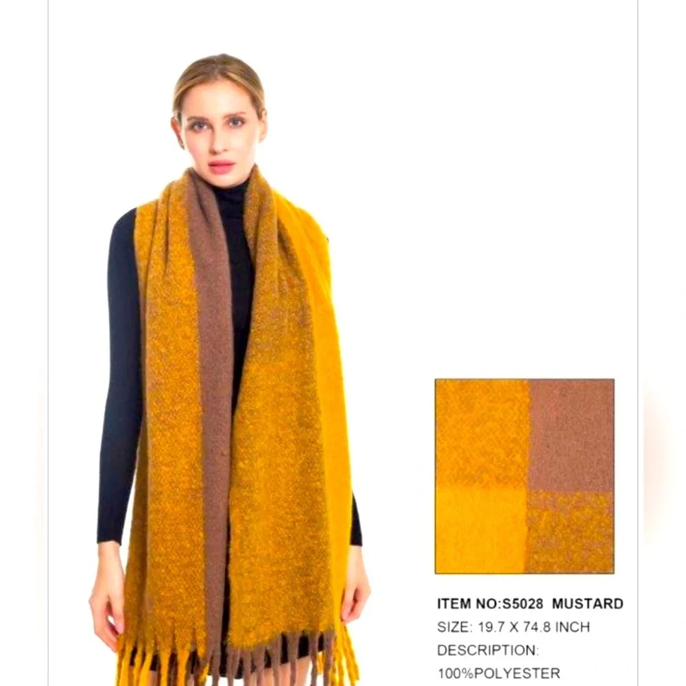 Woman scarf Parisecase 100% poly soft comfortable